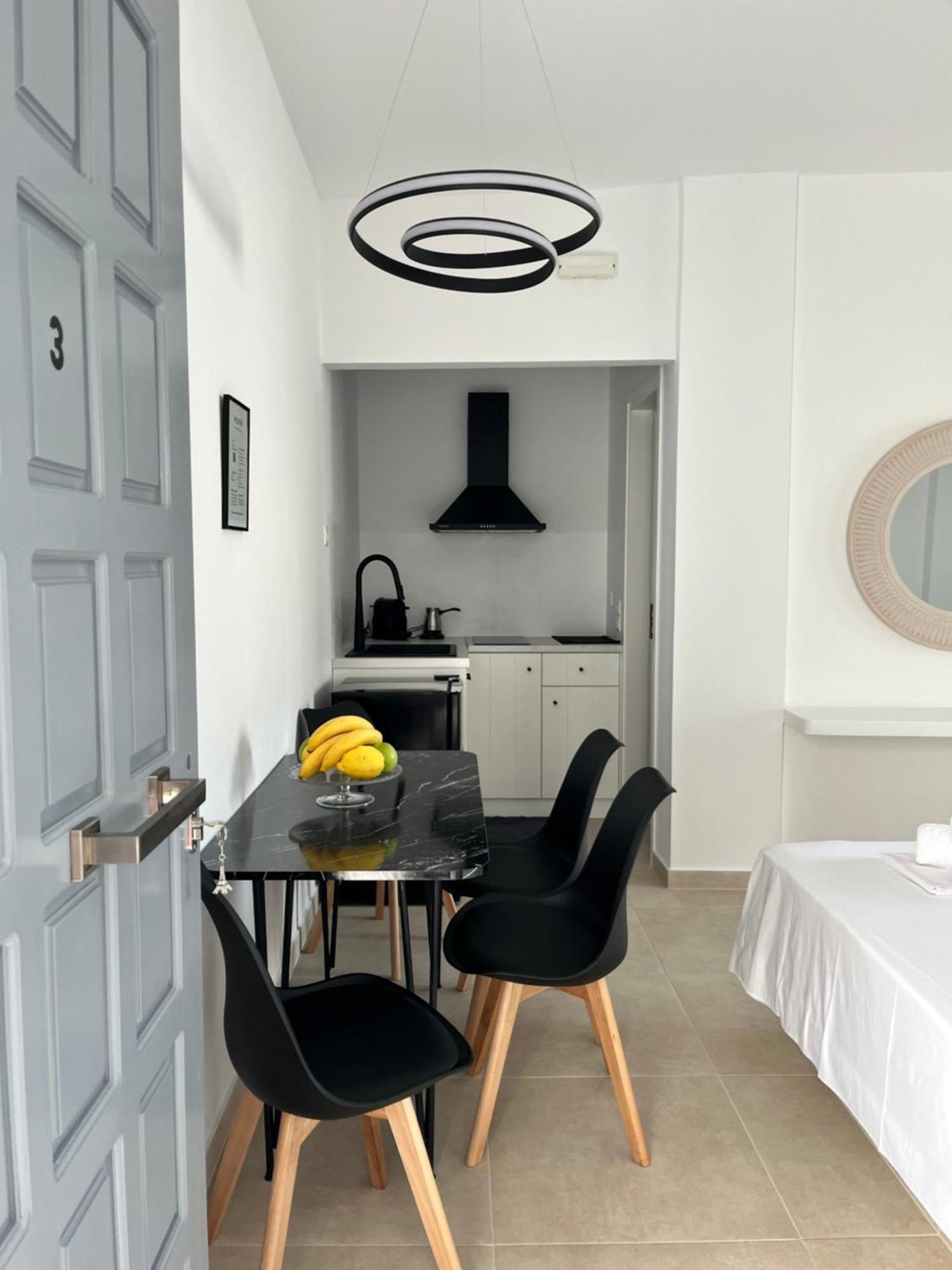 Aeolian Breeze 3 Apartment *